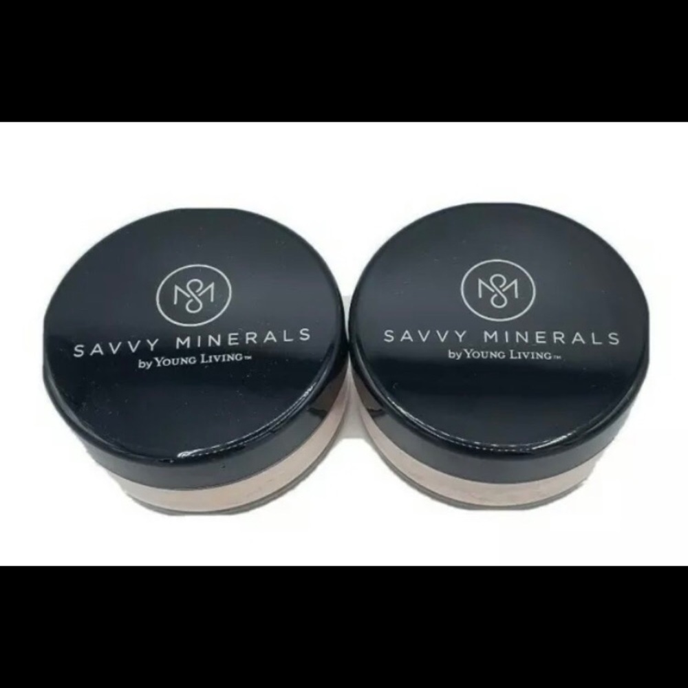 Young living Savvy mineral foundation